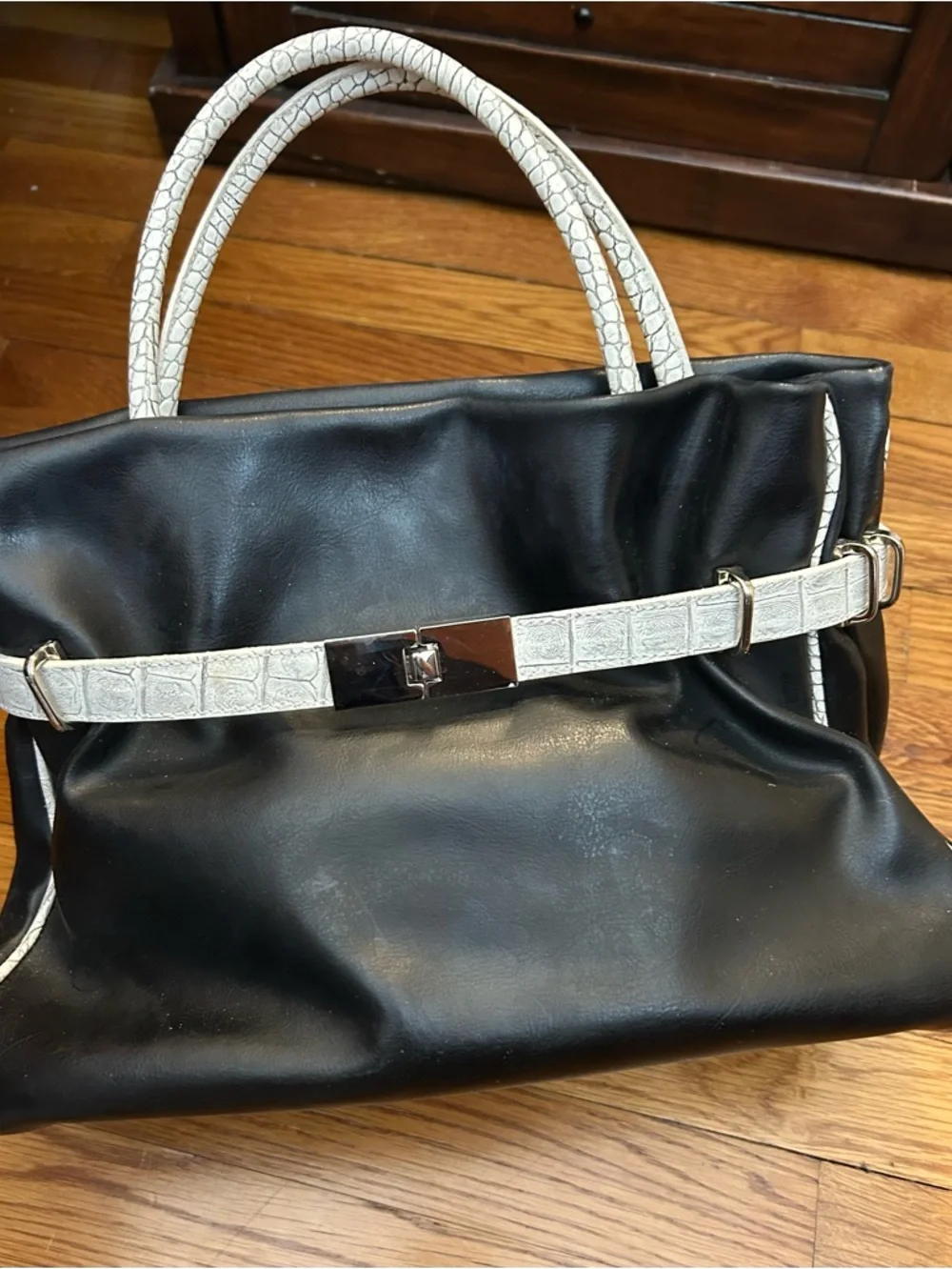 Vintage Carlo Pulicati Leather Handbag - Picture 6 of 11